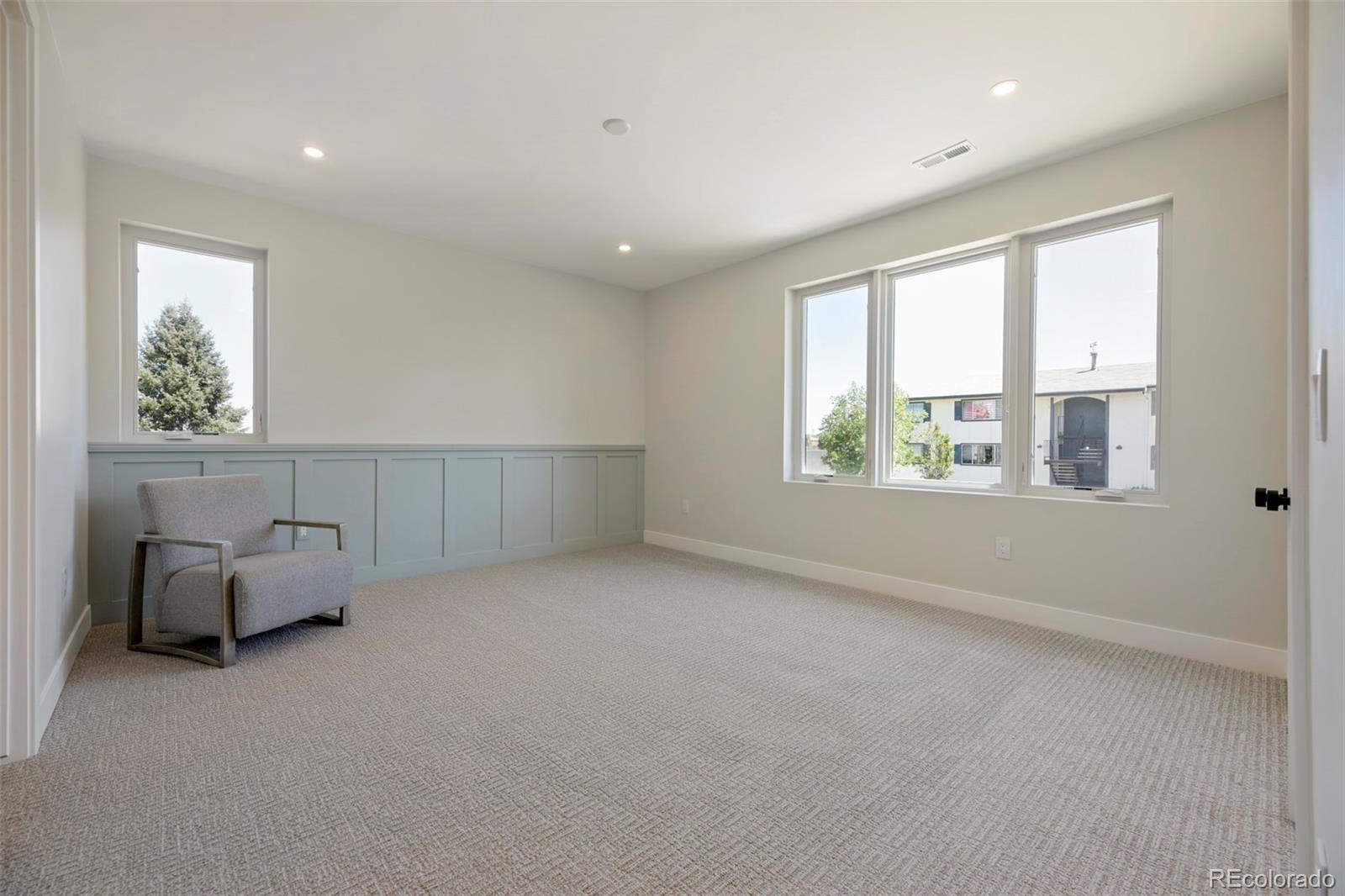MLS Image #15 for 2225 s dexter street,denver, Colorado