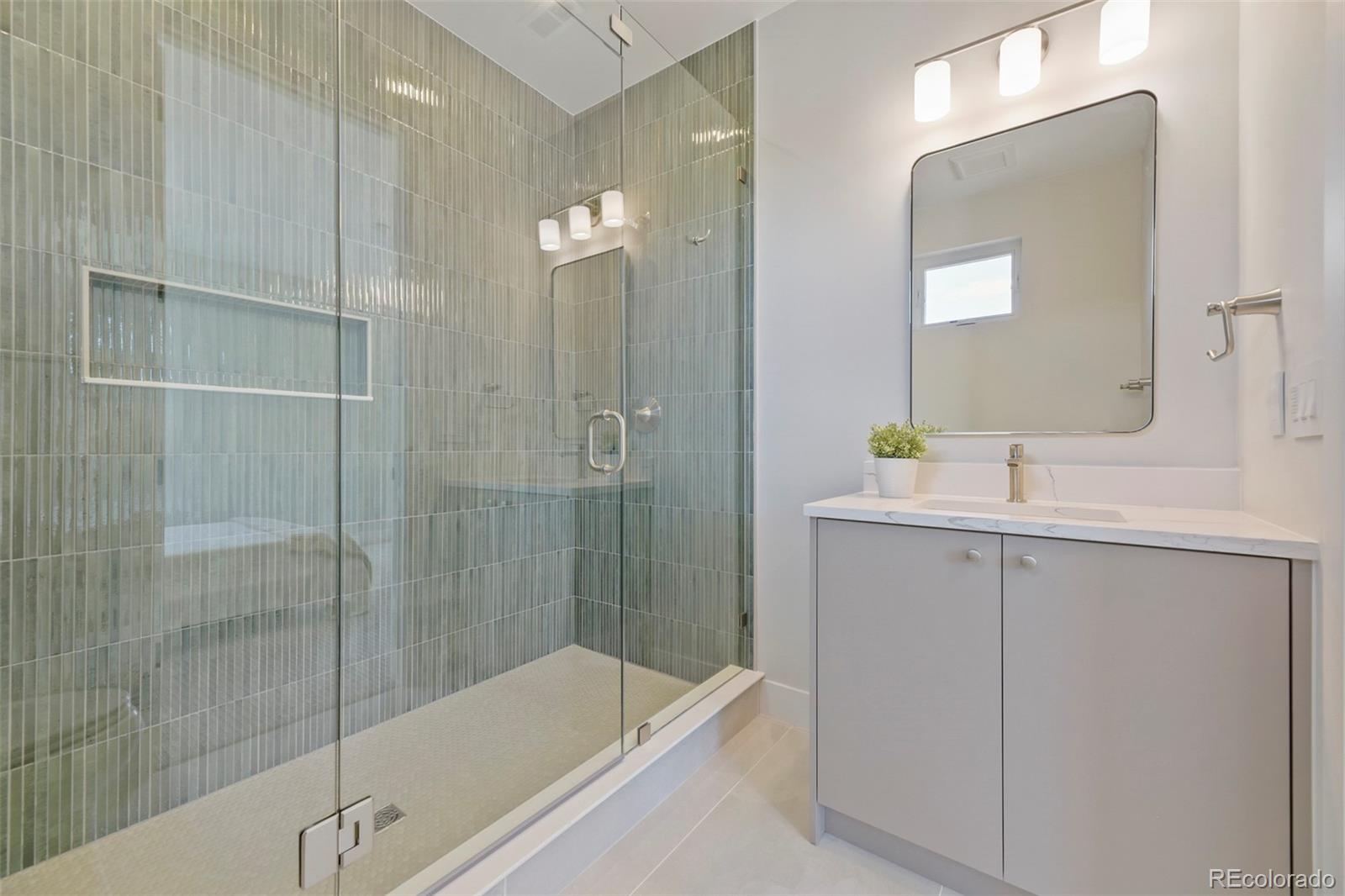 MLS Image #20 for 2225 s dexter street,denver, Colorado