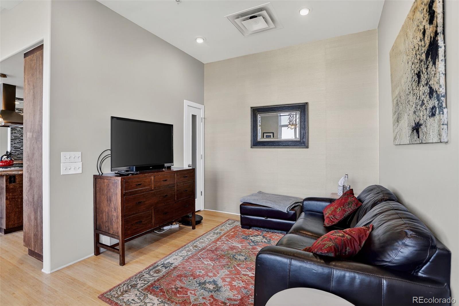 MLS Image #15 for 2000  little raven street,denver, Colorado