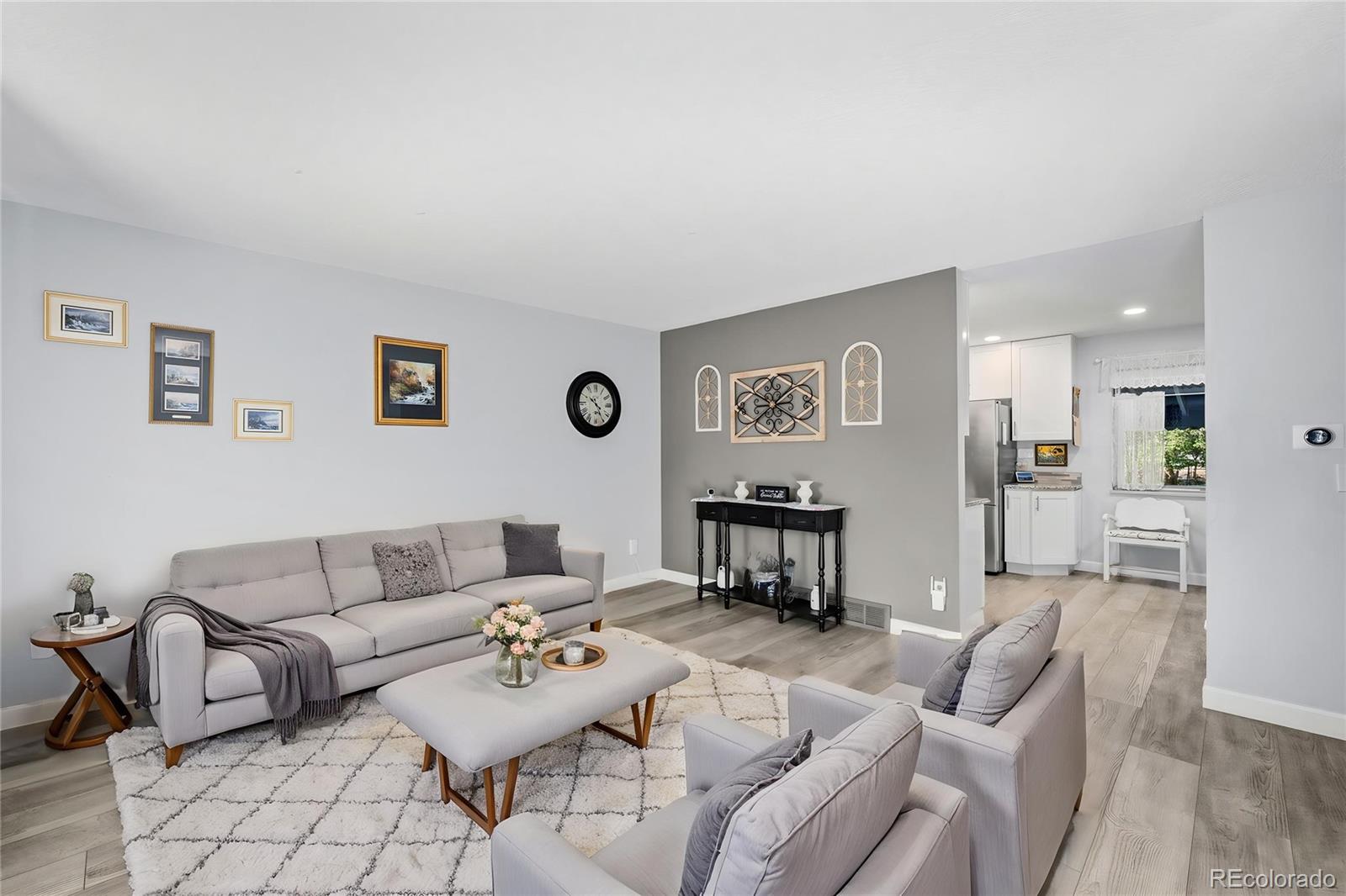 MLS Image #3 for 829 s nome street,aurora, Colorado