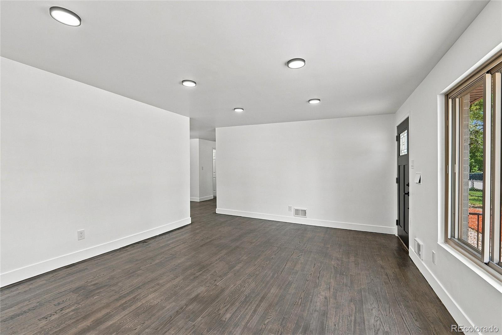 MLS Image #5 for 3113  worchester street,aurora, Colorado