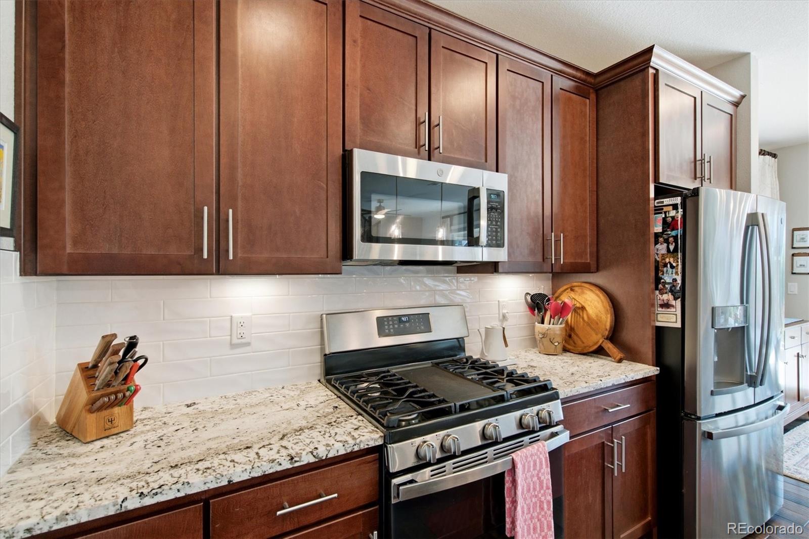 MLS Image #6 for 871  golden peak drive,erie, Colorado