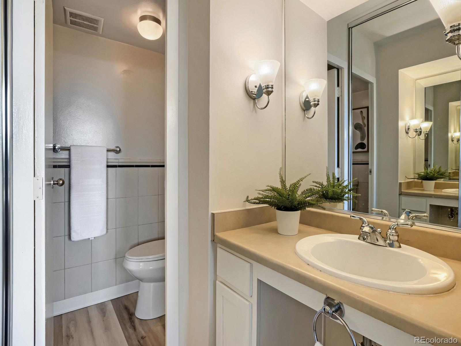 MLS Image #16 for 1200  vine street,denver, Colorado