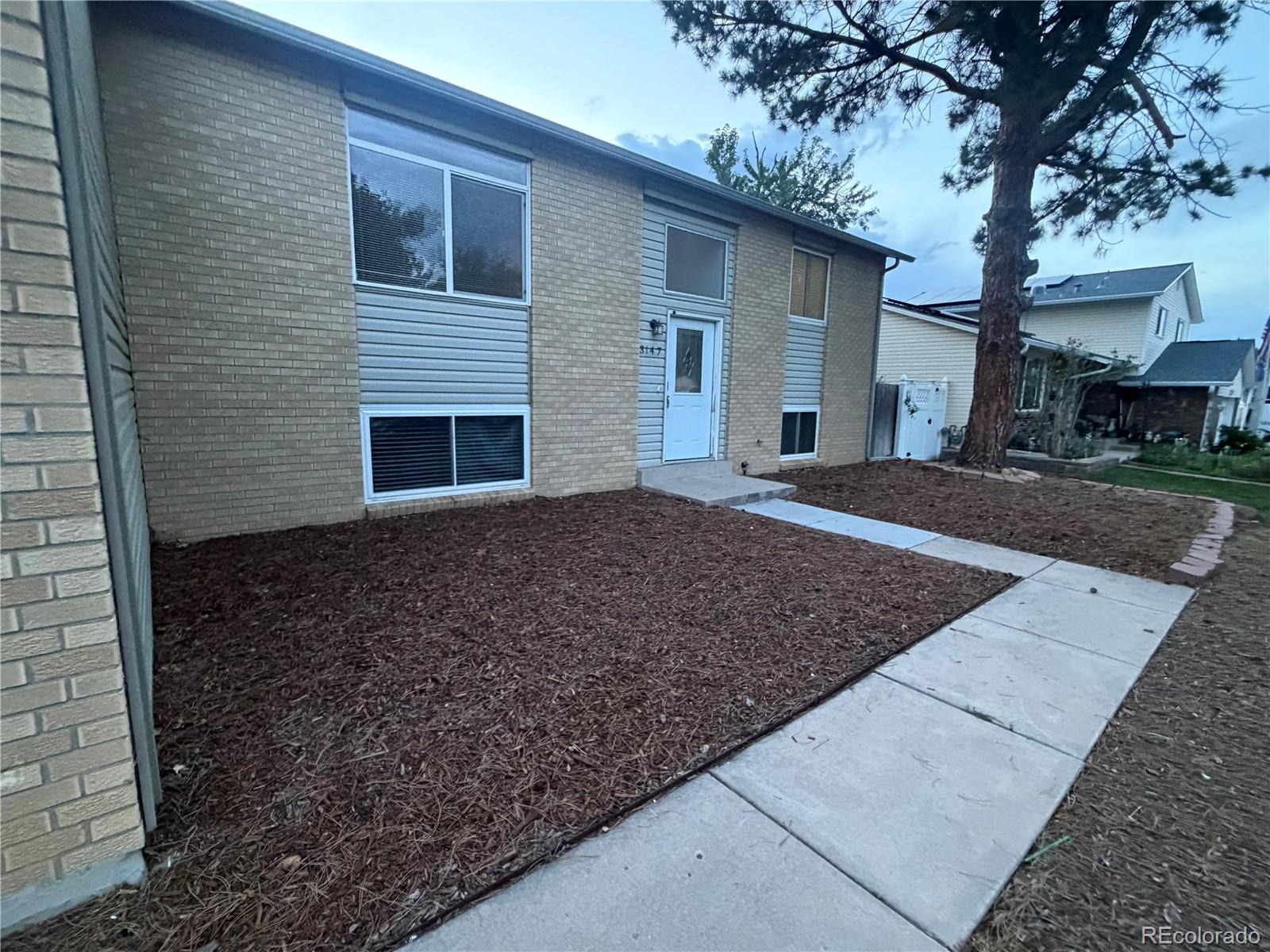MLS Image #4 for 3147 s ouray street,aurora, Colorado
