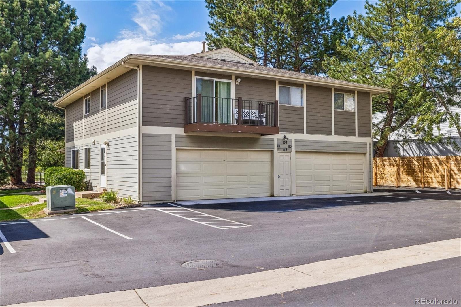 MLS Image #18 for 1250 s monaco street parkway,denver, Colorado