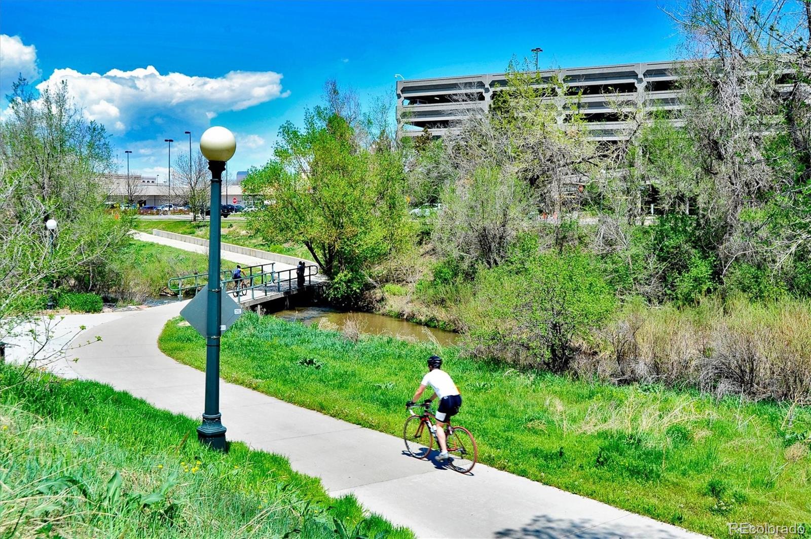 MLS Image #24 for 1250 s monaco street parkway,denver, Colorado