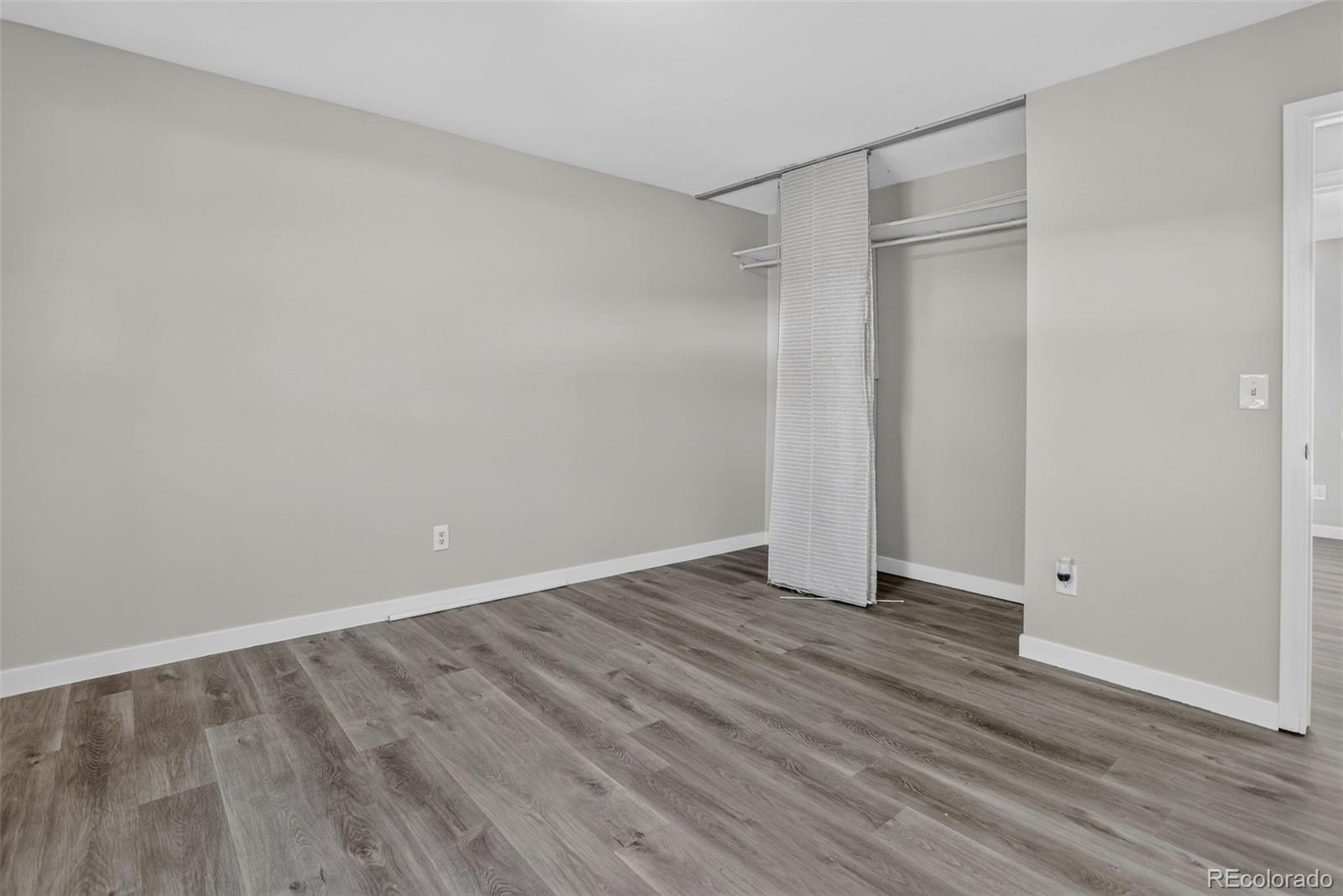 MLS Image #15 for 9968  clayton street,denver, Colorado