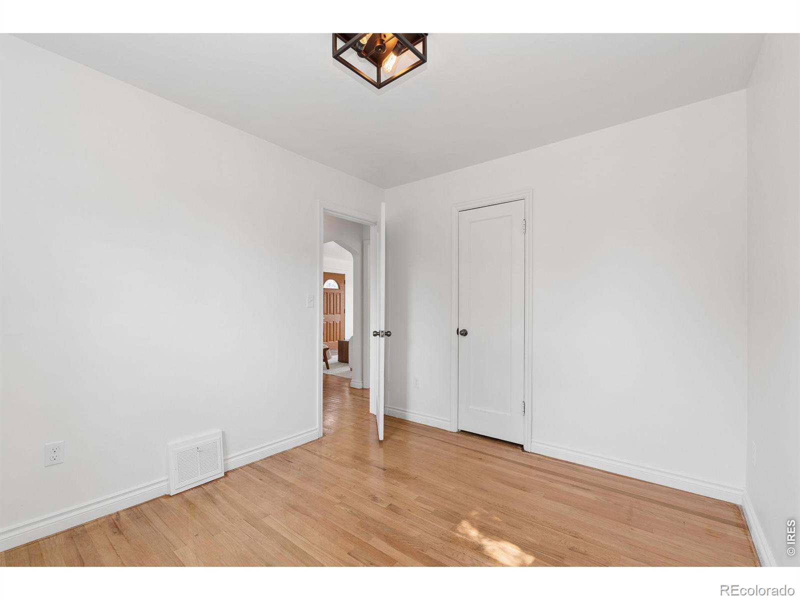 MLS Image #13 for 3340 e martin luther king jr boulevard,denver, Colorado