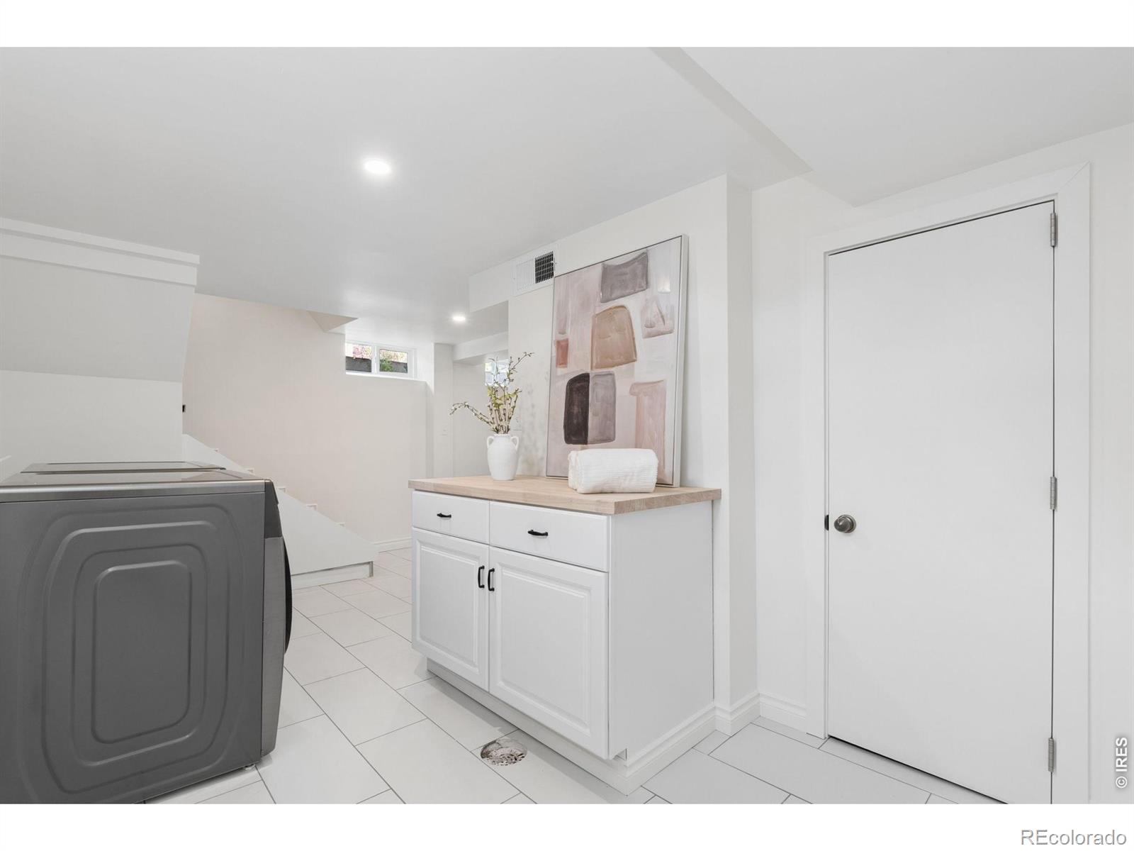 MLS Image #14 for 3340 e martin luther king jr boulevard,denver, Colorado