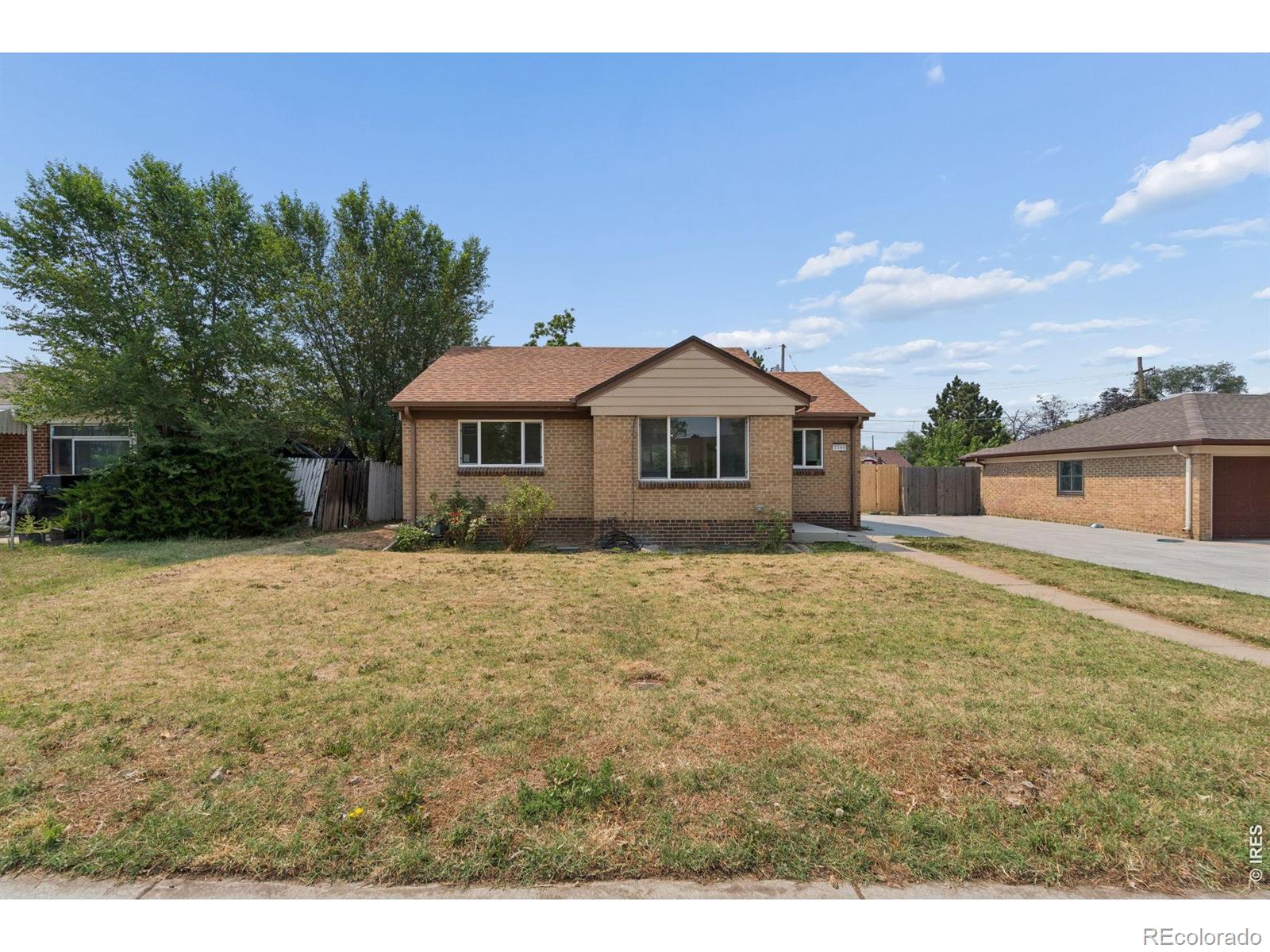 MLS Image #28 for 3340 e martin luther king jr boulevard,denver, Colorado