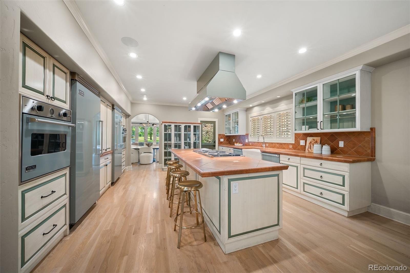 MLS Image #13 for 1034 s franklin street,denver, Colorado