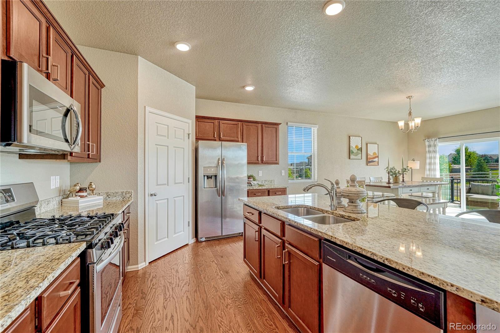 MLS Image #11 for 6074  sun mesa circle,castle rock, Colorado