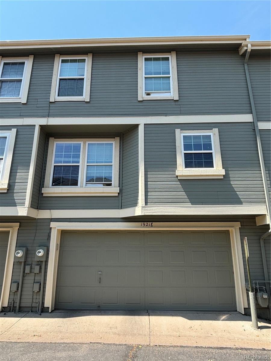 MLS Image #17 for 1921 s hannibal court,aurora, Colorado