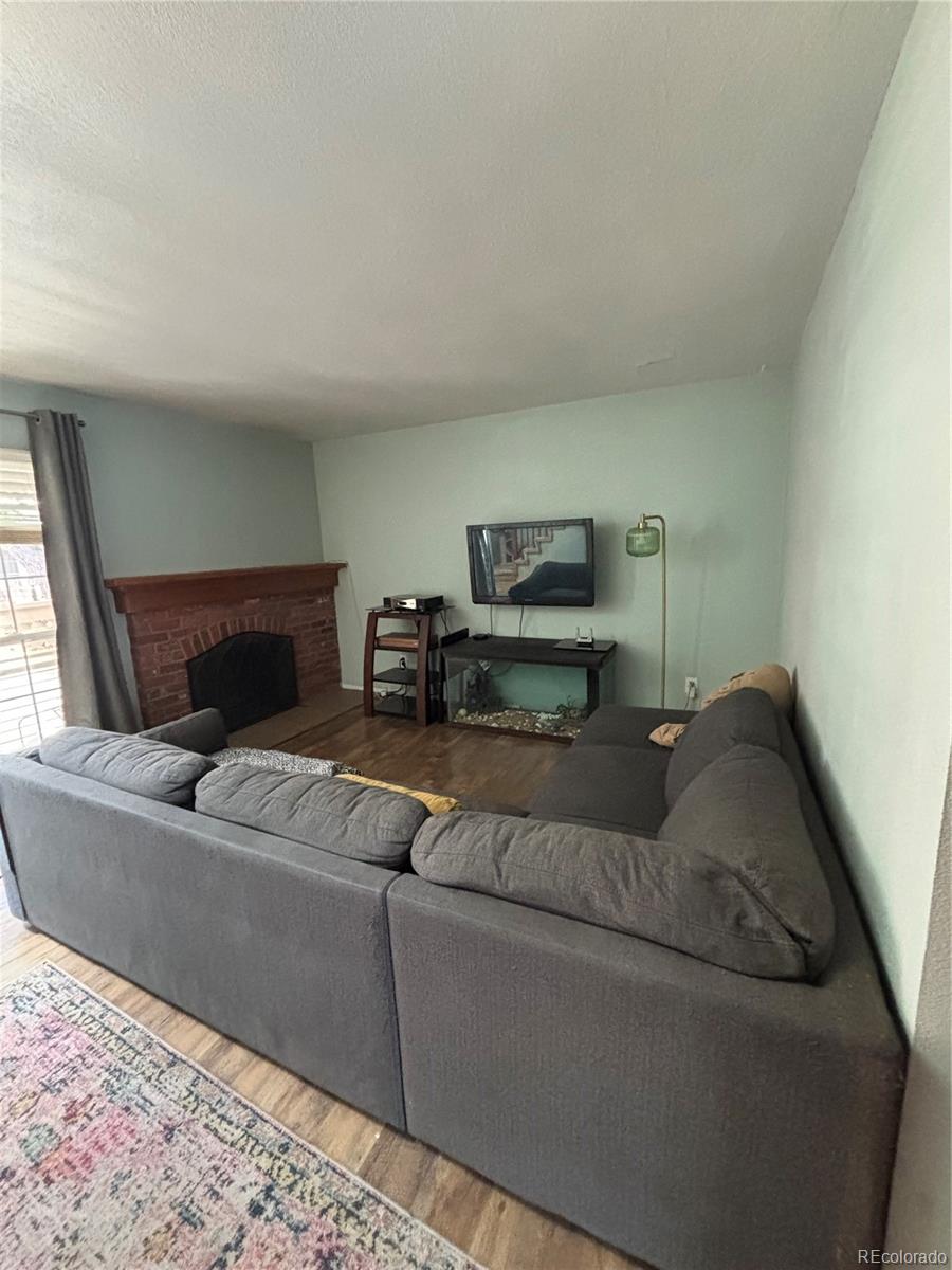 MLS Image #2 for 1921 s hannibal court,aurora, Colorado