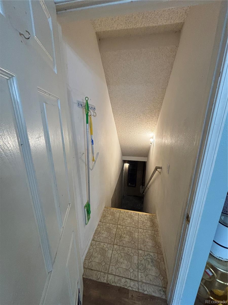 MLS Image #9 for 1921 s hannibal court,aurora, Colorado