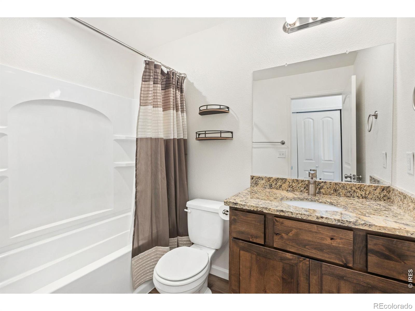 MLS Image #11 for 4355  24th street road,greeley, Colorado