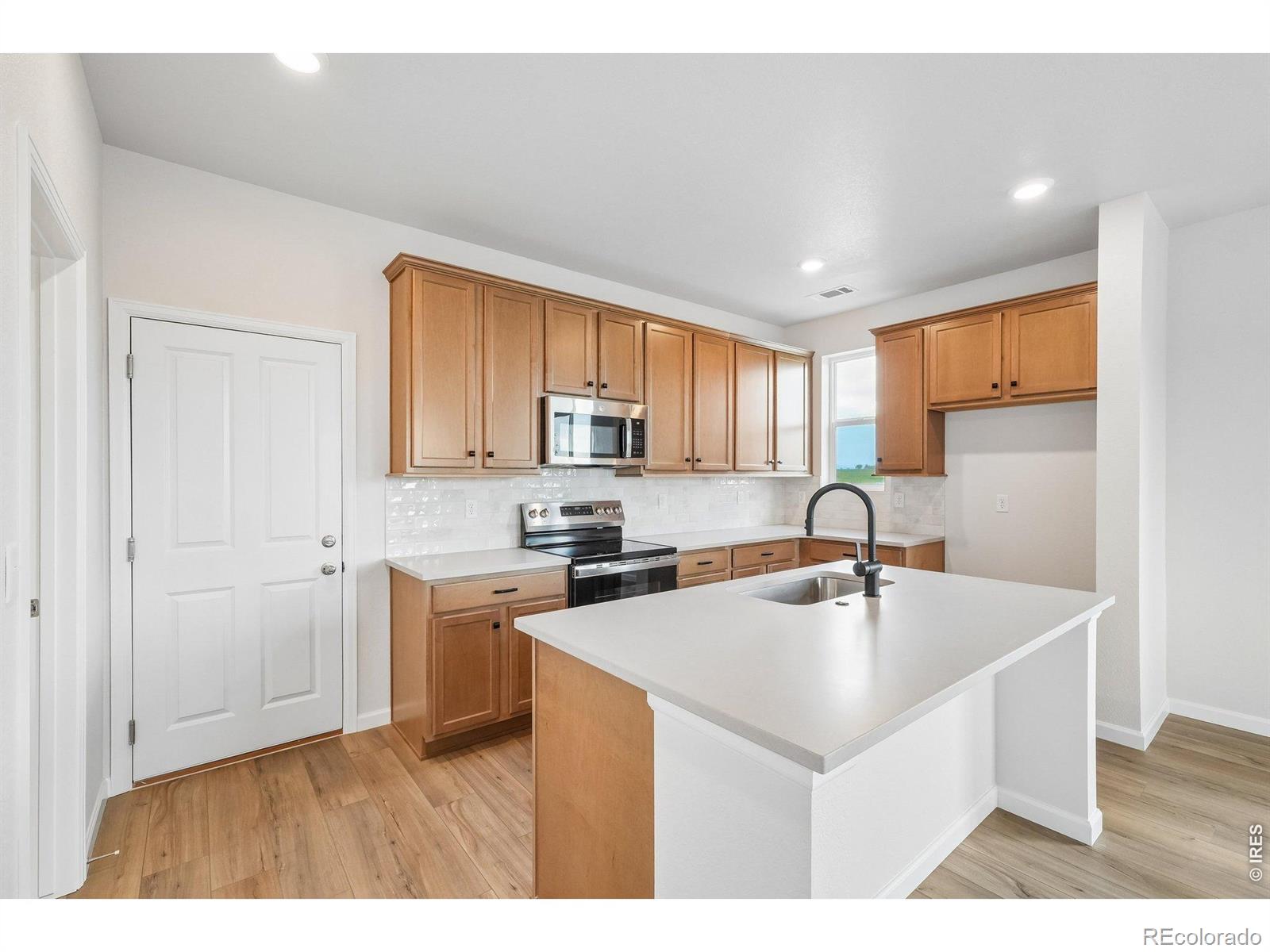 MLS Image #5 for 1470  coral place,longmont, Colorado