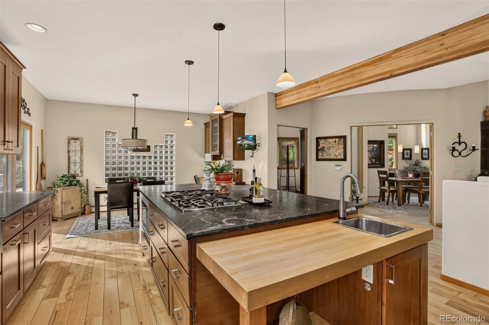 MLS Image #14 for 9193 s buffalo drive,littleton, Colorado