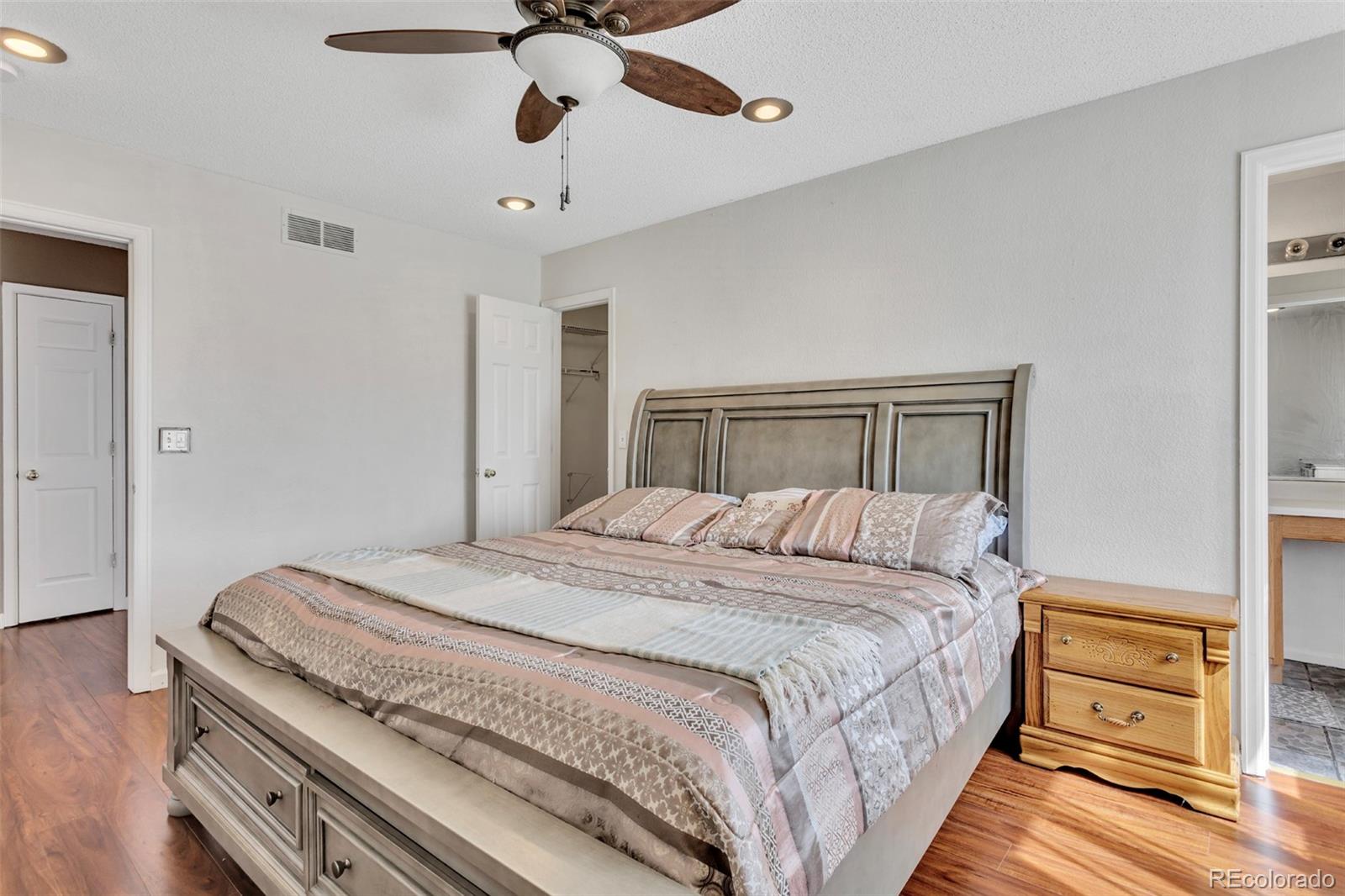 MLS Image #9 for 4137  orleans court,denver, Colorado