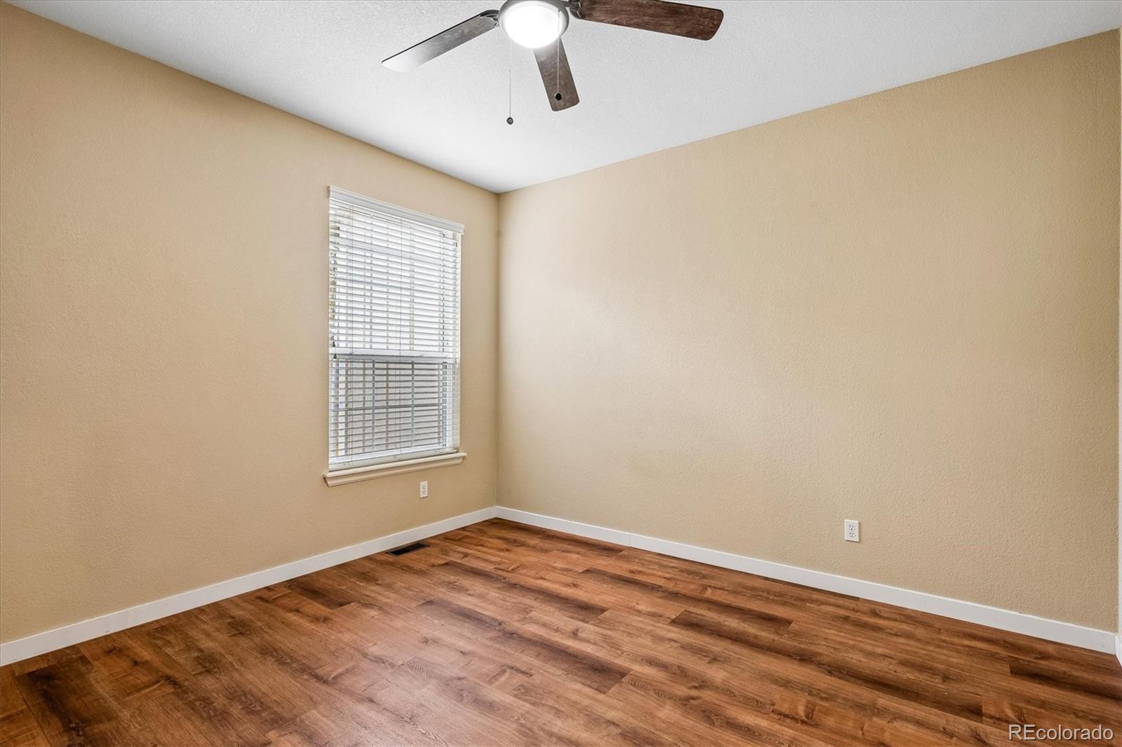 MLS Image #14 for 2976 w long drive a,littleton, Colorado