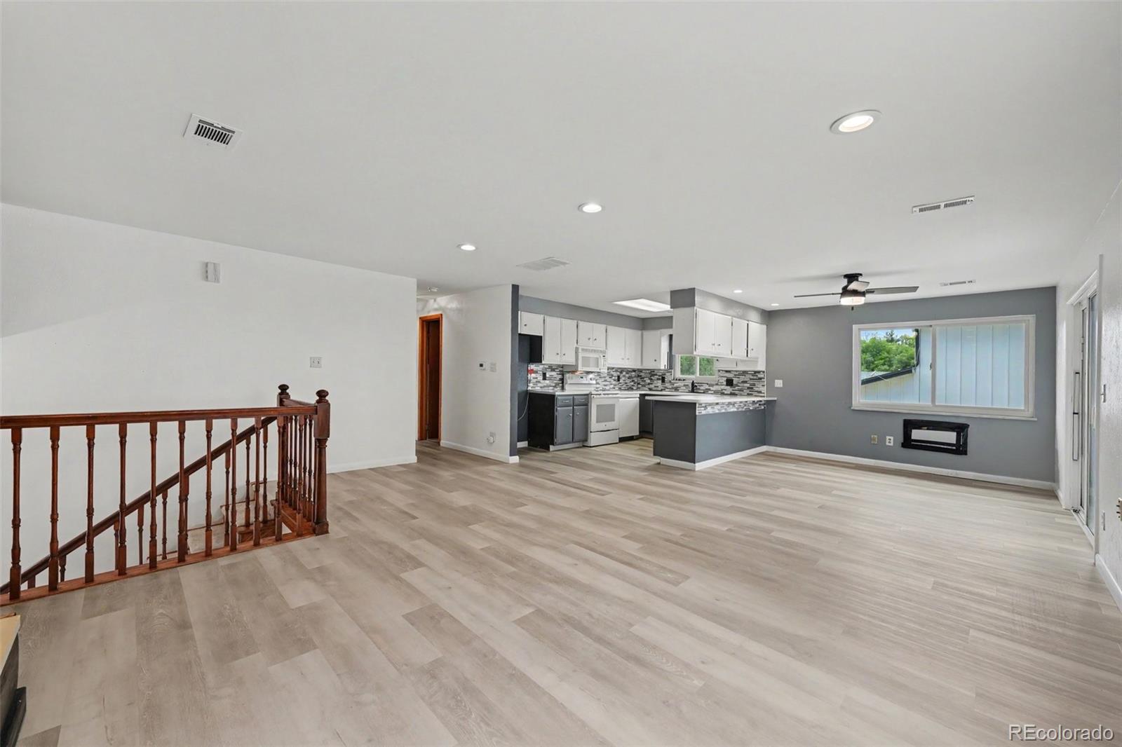 MLS Image #6 for 117  35th sw street,loveland, Colorado