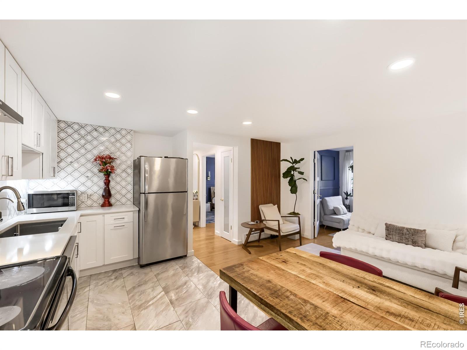 MLS Image #2 for 1270 n marion street,denver, Colorado