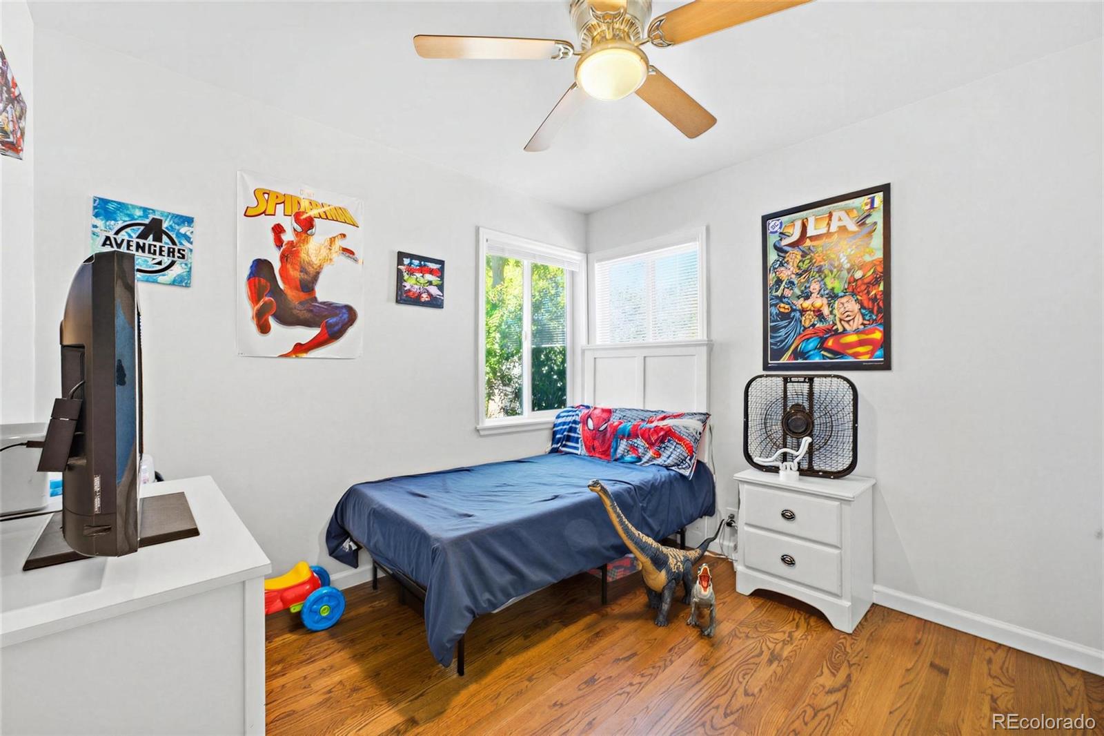 MLS Image #5 for 931 s canosa court,denver, Colorado