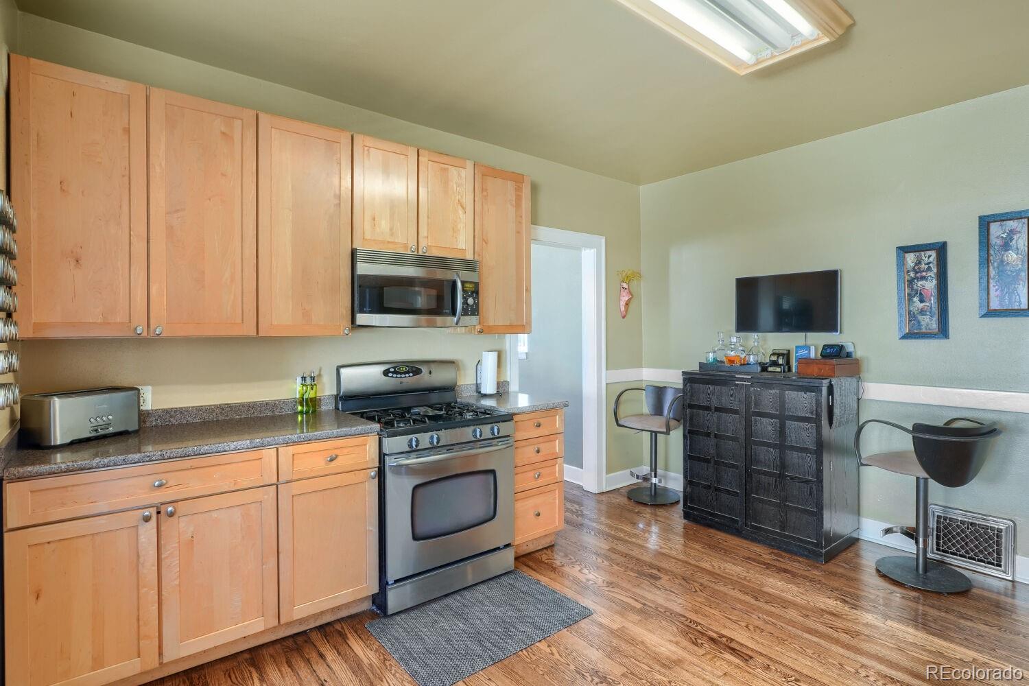 MLS Image #8 for 3422 w 16th avenue,denver, Colorado
