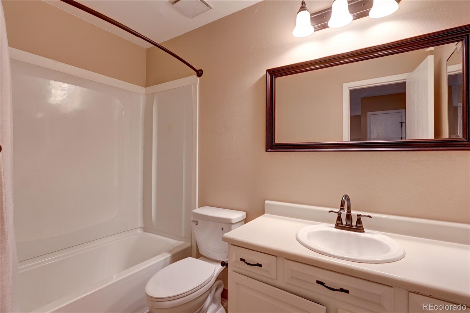 MLS Image #32 for 2826 s wheeling way,aurora, Colorado