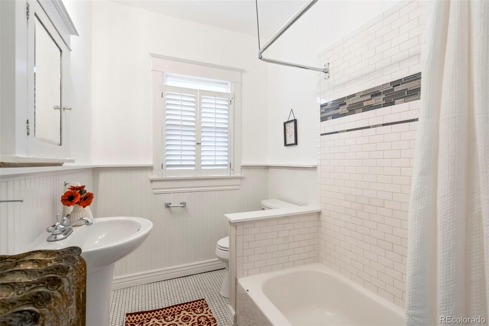 MLS Image #15 for 2439  federal boulevard,denver, Colorado