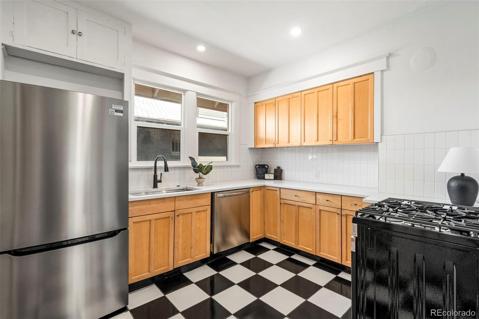 MLS Image #9 for 2439  federal boulevard,denver, Colorado