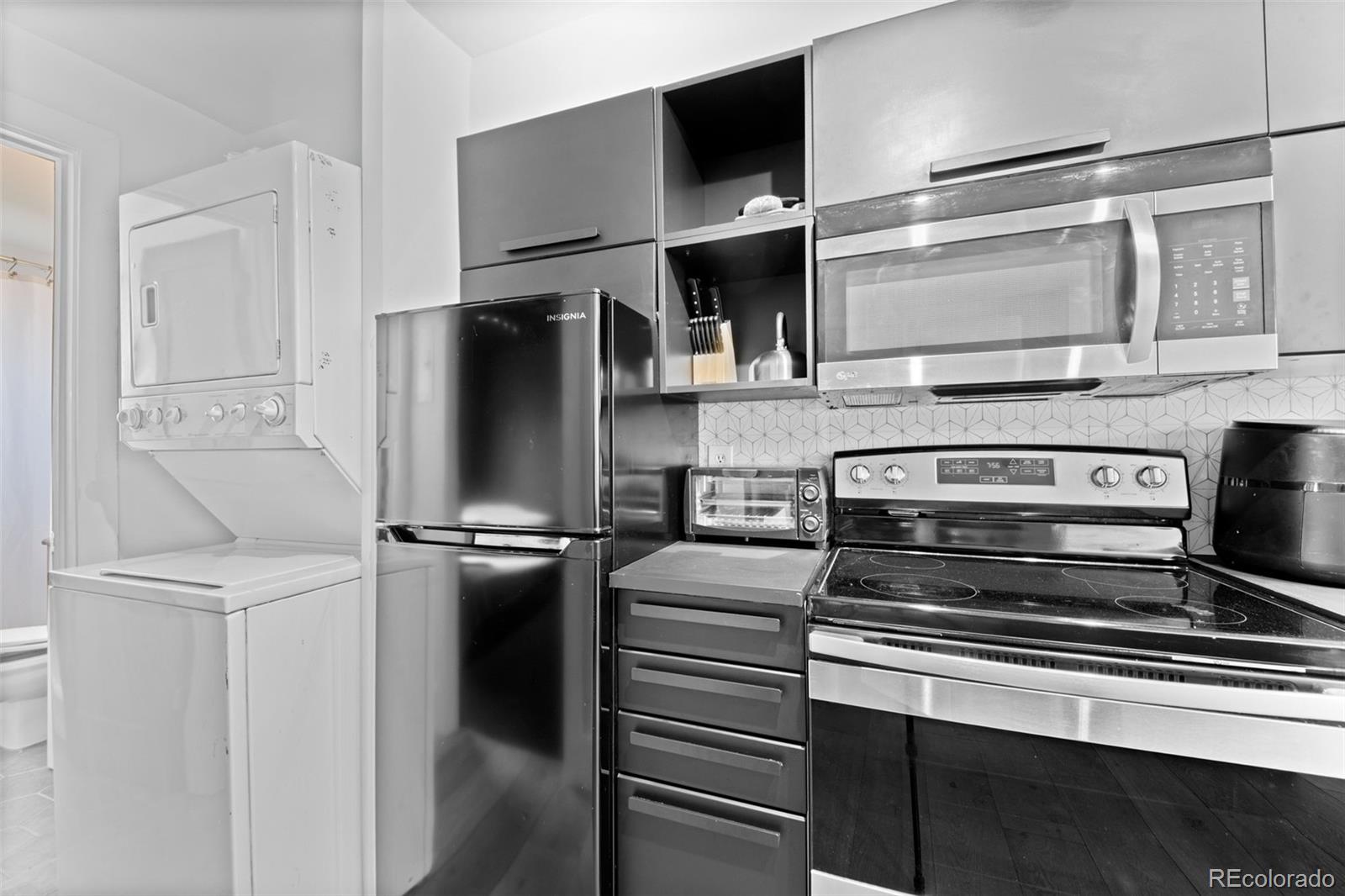 MLS Image #16 for 1140 n downing street 305,denver, Colorado
