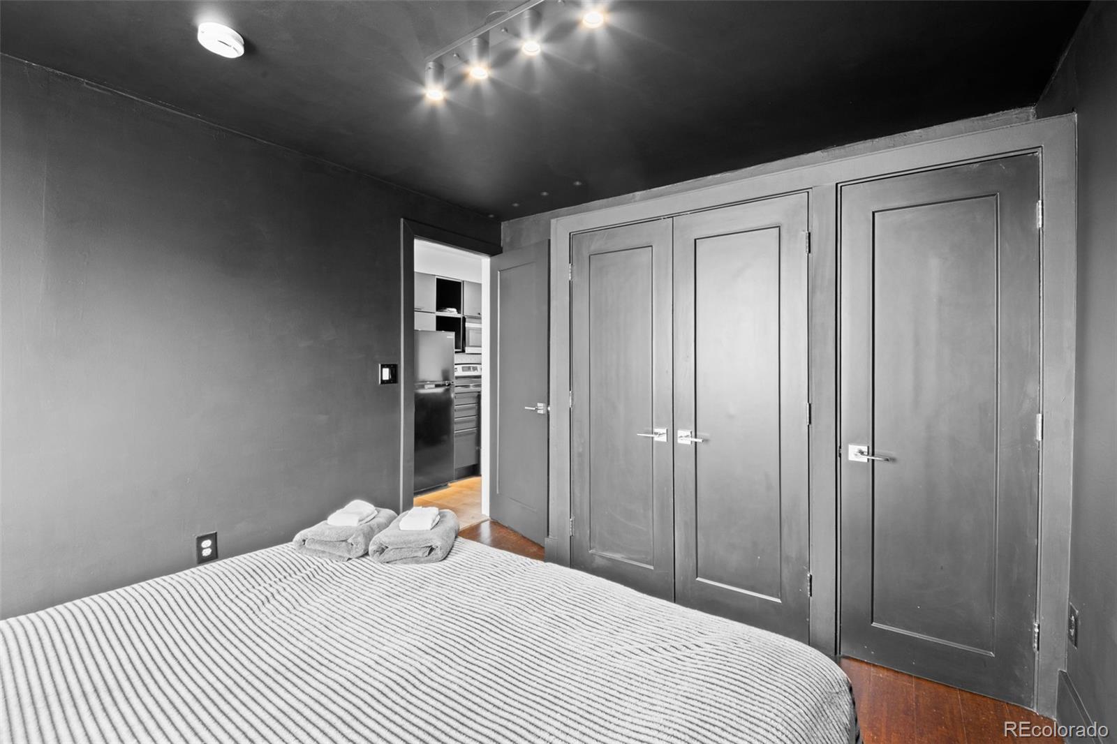 MLS Image #24 for 1140 n downing street 305,denver, Colorado