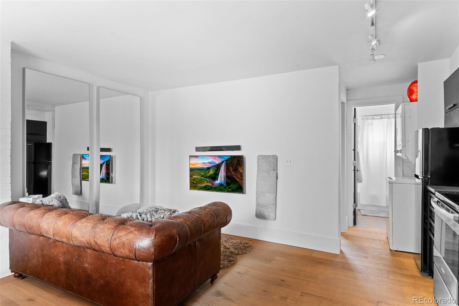 MLS Image #8 for 1140 n downing street 305,denver, Colorado