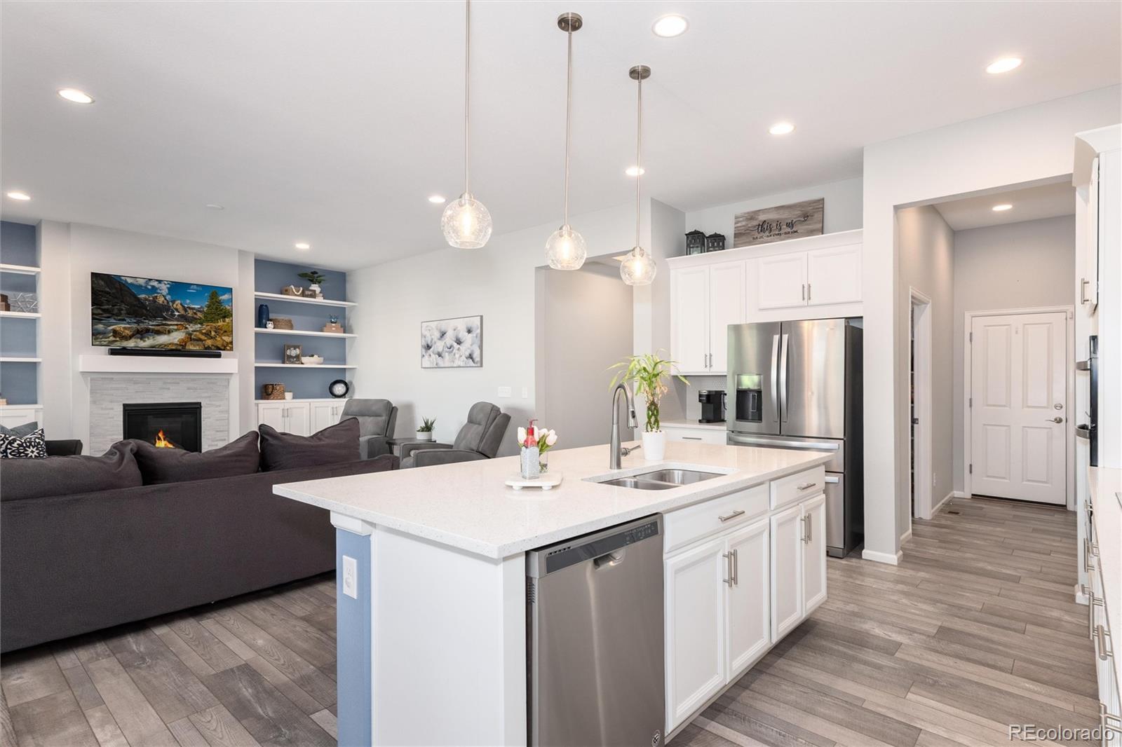 MLS Image #8 for 6807 s riverwood way,aurora, Colorado