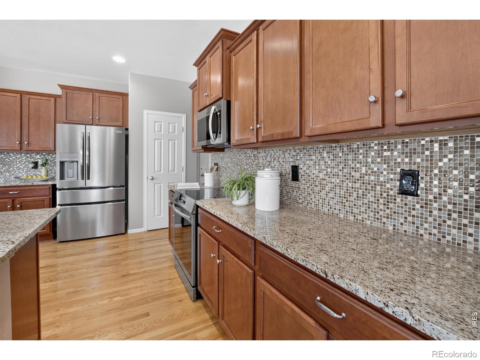 MLS Image #14 for 3375  wagon trail road,fort collins, Colorado