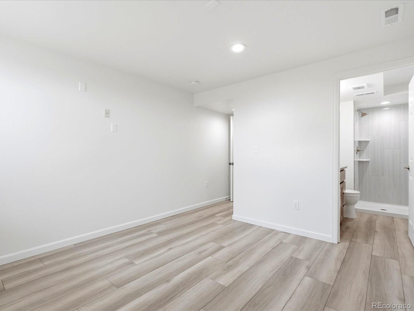MLS Image #29 for 9420 w 51st avenue,arvada, Colorado