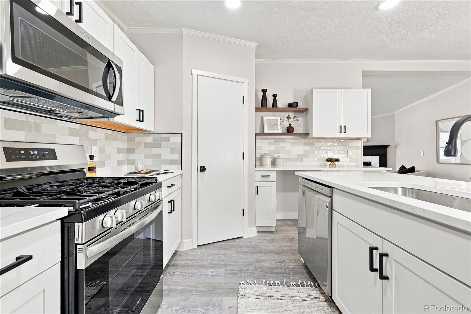 MLS Image #5 for 106  county road 37 ,lochbuie, Colorado