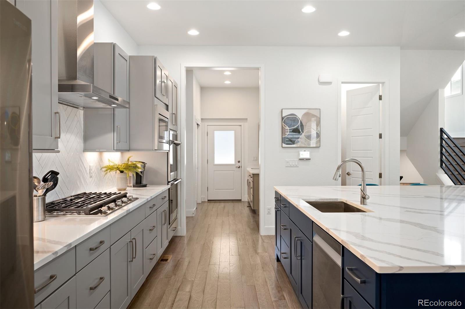 MLS Image #5 for 6295  fulton court,denver, Colorado