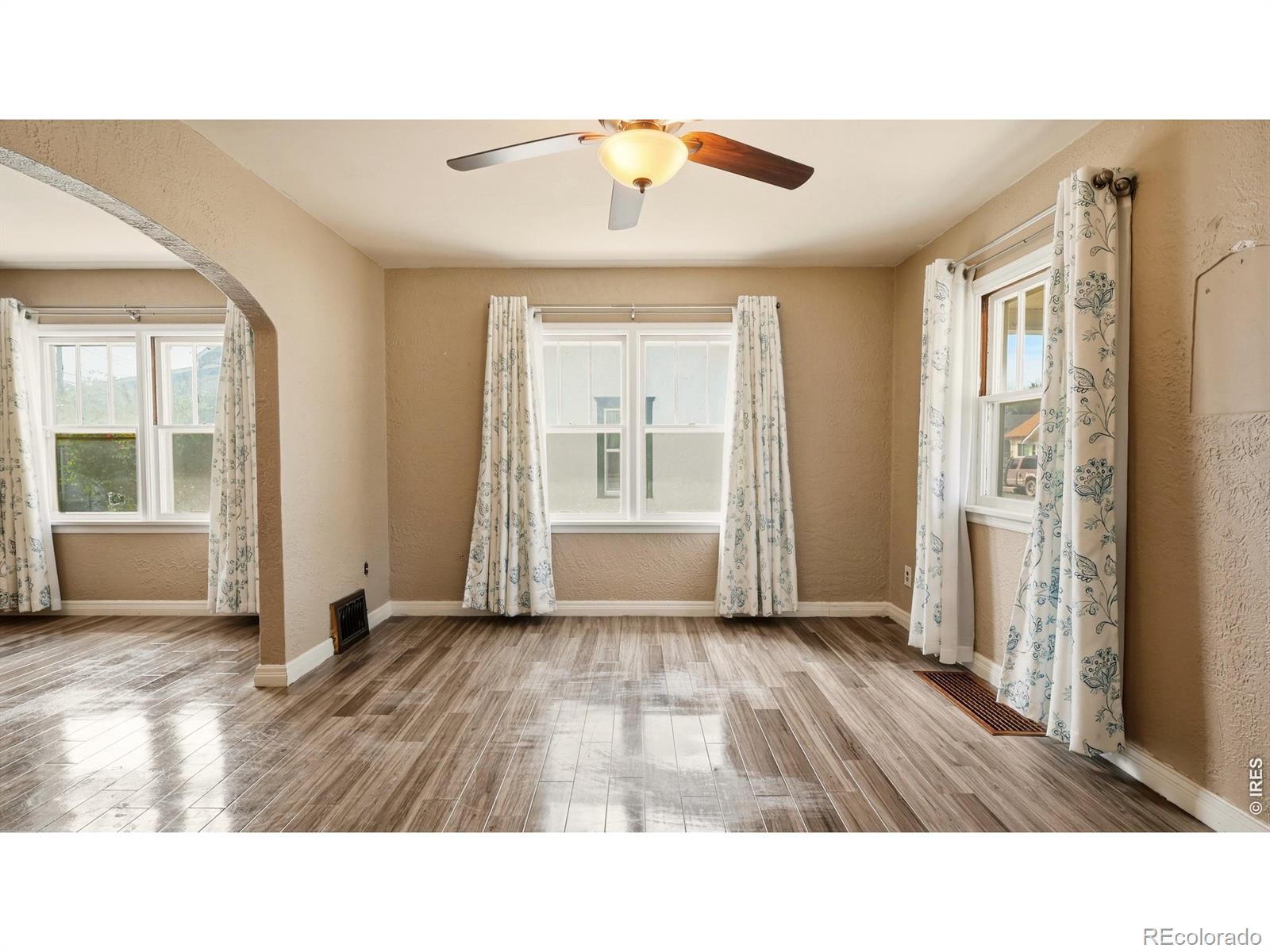 MLS Image #4 for 422  euclid street,fort morgan, Colorado