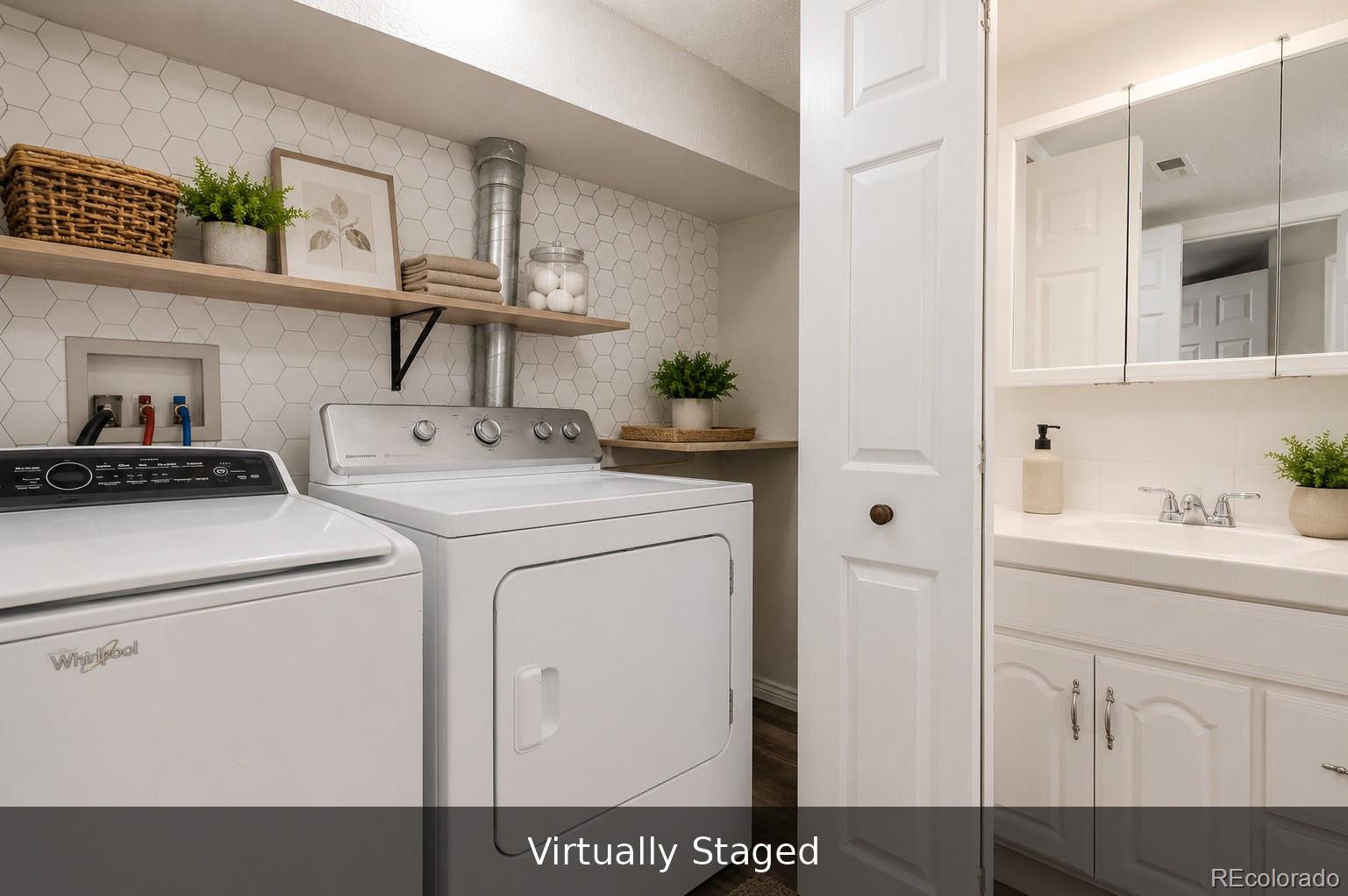 MLS Image #11 for 2635 s cherokee street,denver, Colorado