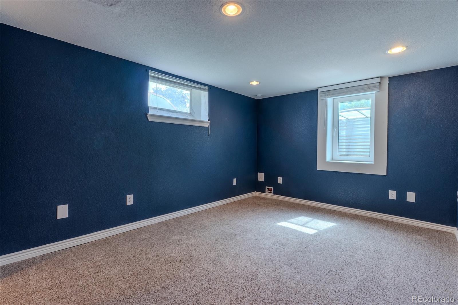 MLS Image #17 for 2635 s cherokee street,denver, Colorado