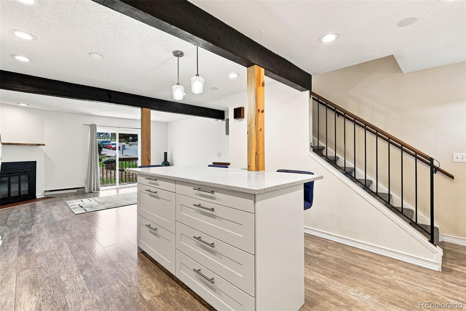 MLS Image #12 for 906 s yukon street,denver, Colorado