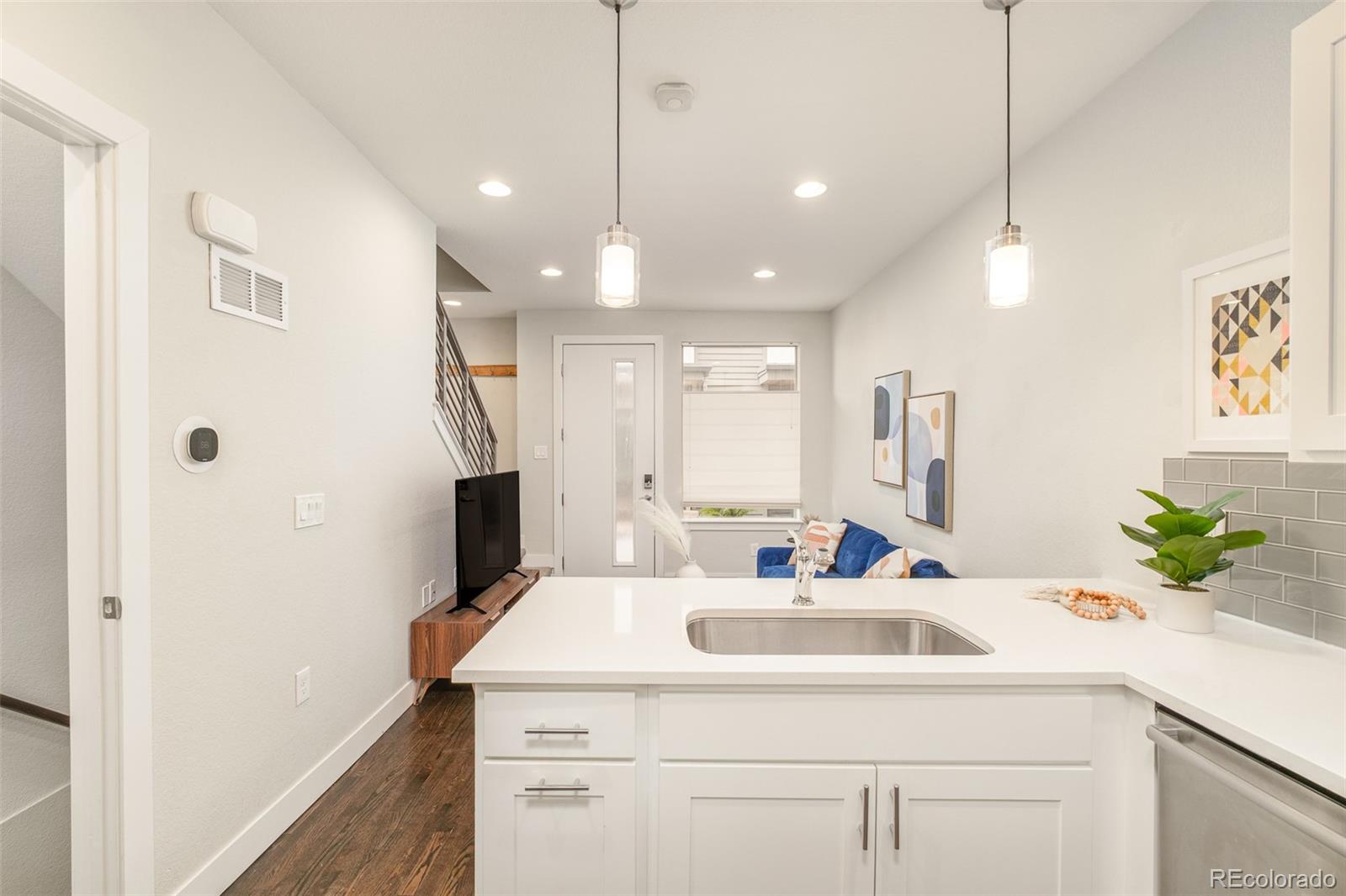 MLS Image #8 for 2110  decatur street ,denver, Colorado