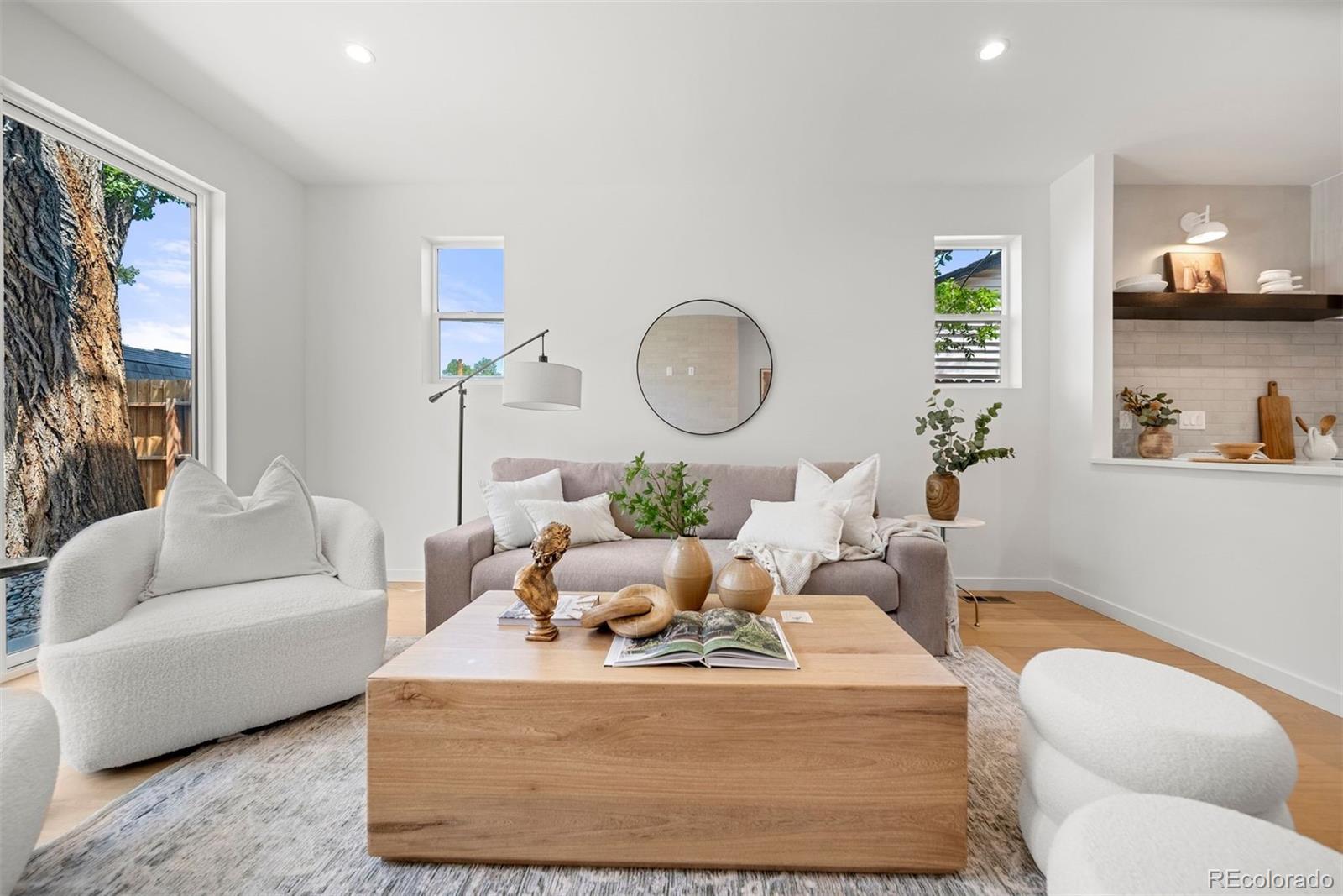 MLS Image #10 for 2357 s bannock street,denver, Colorado