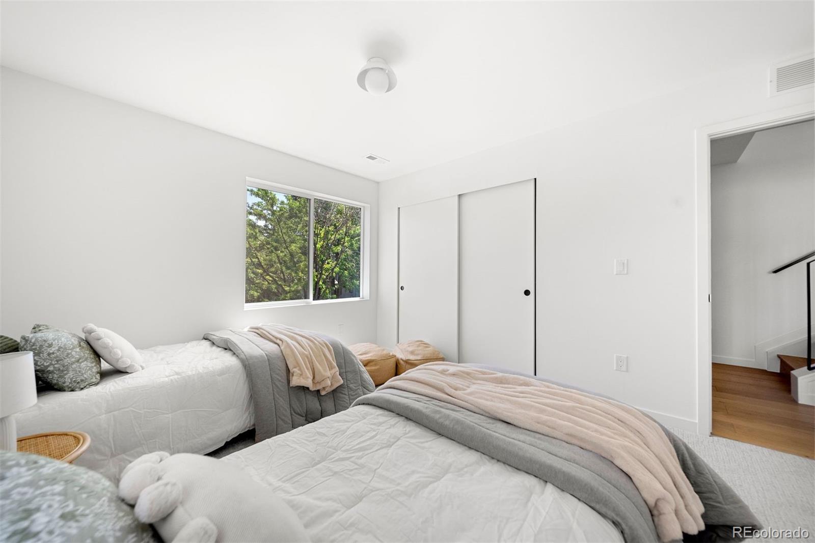 MLS Image #24 for 2357 s bannock street,denver, Colorado