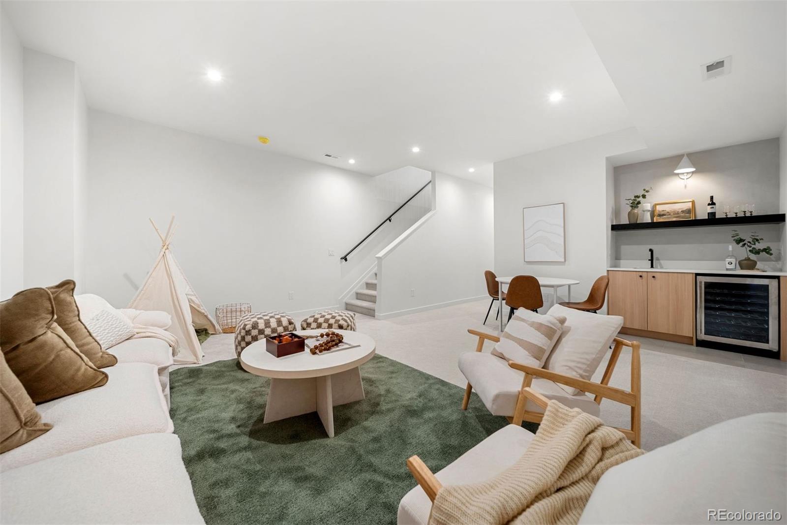 MLS Image #36 for 2357 s bannock street,denver, Colorado