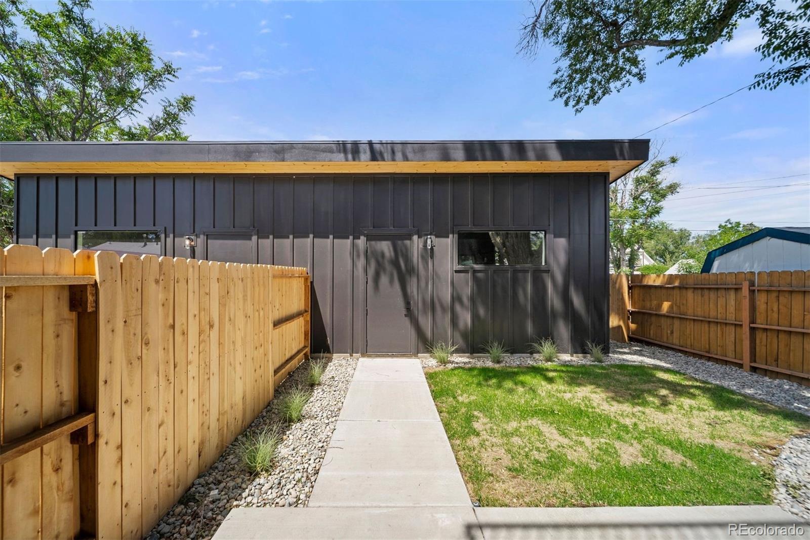 MLS Image #43 for 2357 s bannock street,denver, Colorado