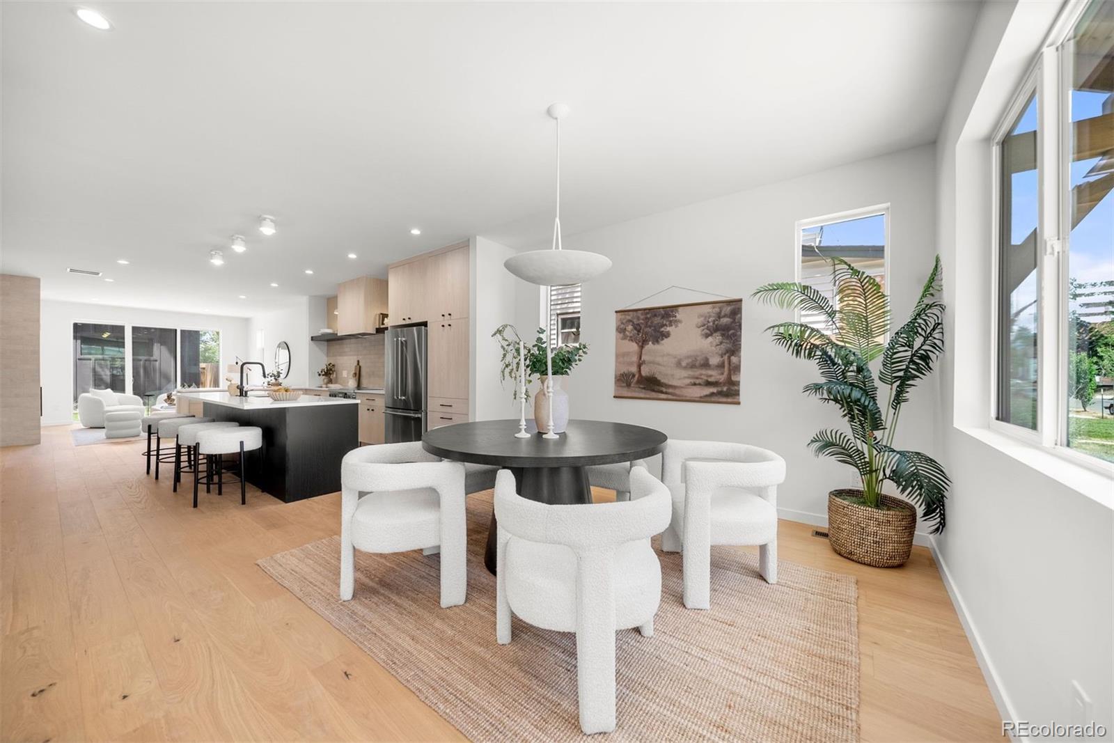 MLS Image #7 for 2357 s bannock street,denver, Colorado