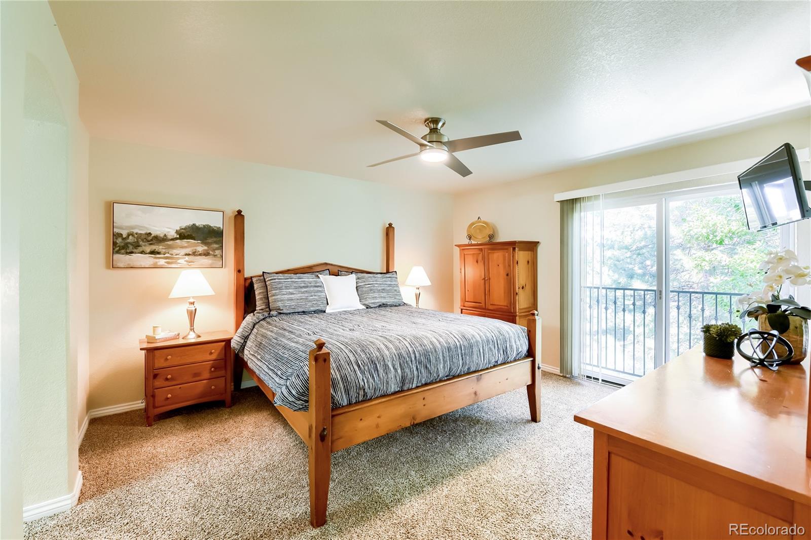 MLS Image #13 for 6617 s forest way,centennial, Colorado